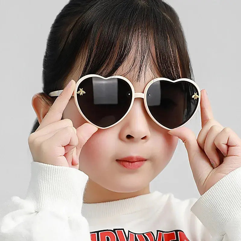 Fashion Heart Kids Sunglasses Children Retro Cute Pink Cartoon Sun Glasses Frame Girls Boys Baby Sunglasses UV400 Eyewear - Suncollections