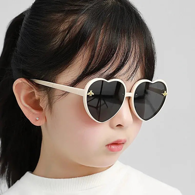 Fashion Heart Kids Sunglasses Children Retro Cute Pink Cartoon Sun Glasses Frame Girls Boys Baby Sunglasses UV400 Eyewear - Suncollections