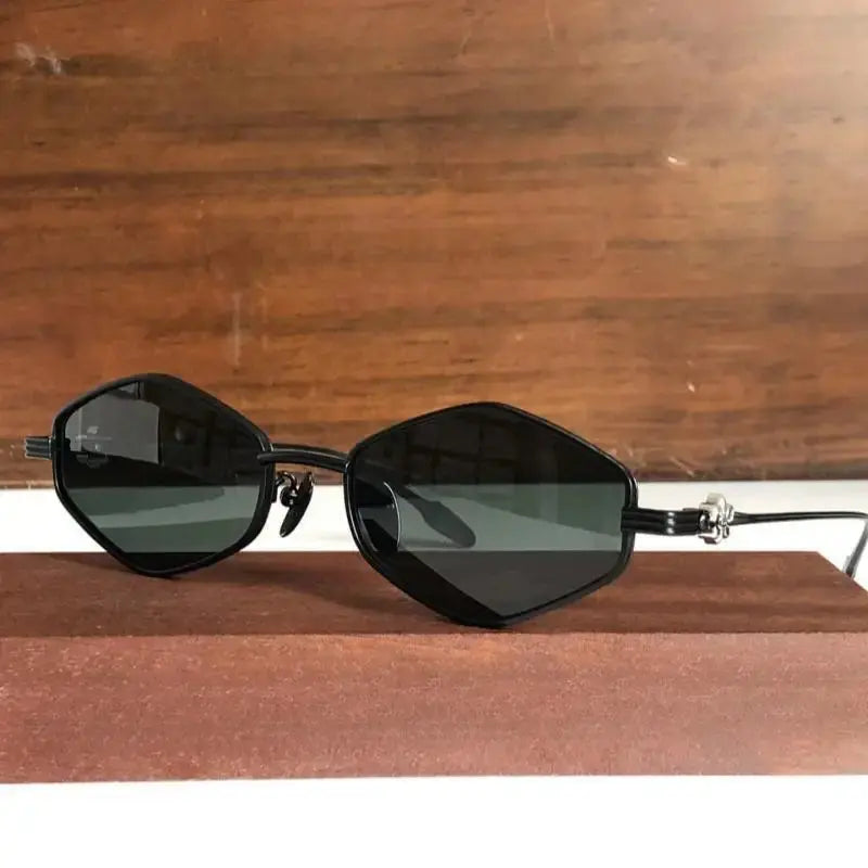New Fashion Men Women Sunglasses CH8286 High Quality Titanium Punk Steam SUNGLASSES Outdoor Driving Party UV400 Sunscreen Glasse - Suncollections