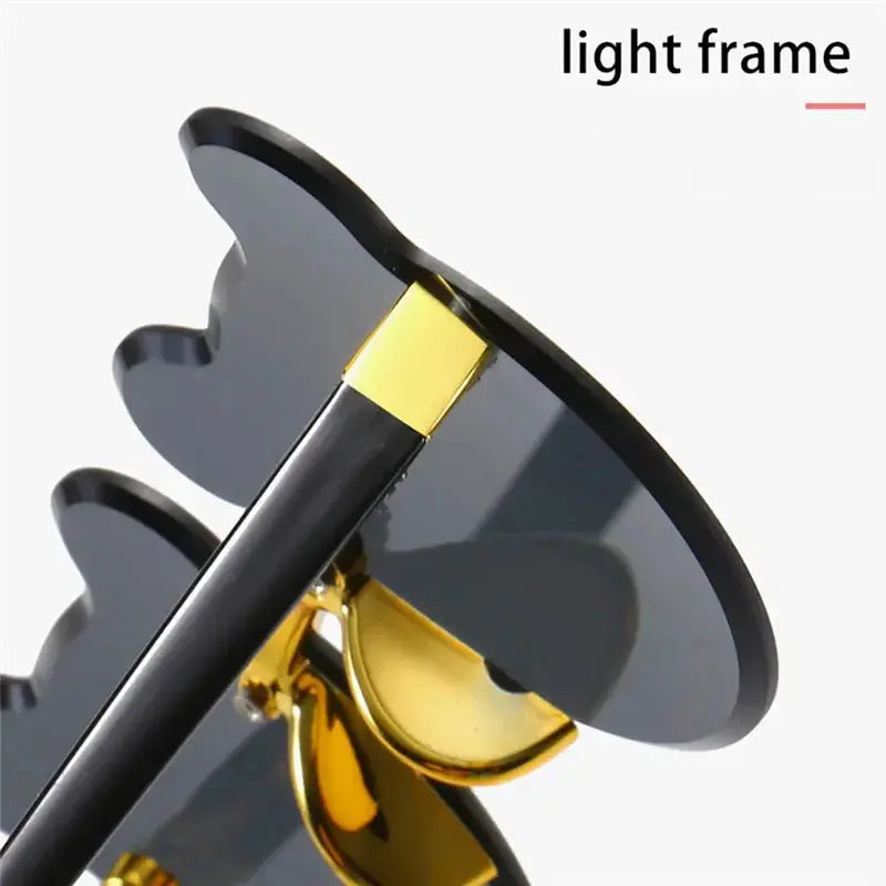 Fashionable New Outdoor Travel Skiing Sunglasses Cartoon Bear Sunglassess for Boy Girl Children Rimless Casual Sunglasses UV400 - Suncollections