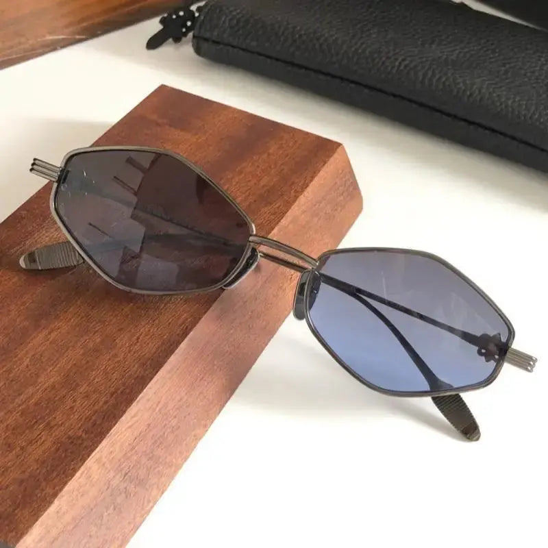 New Fashion Men Women Sunglasses CH8286 High Quality Titanium Punk Steam SUNGLASSES Outdoor Driving Party UV400 Sunscreen Glasse - Suncollections